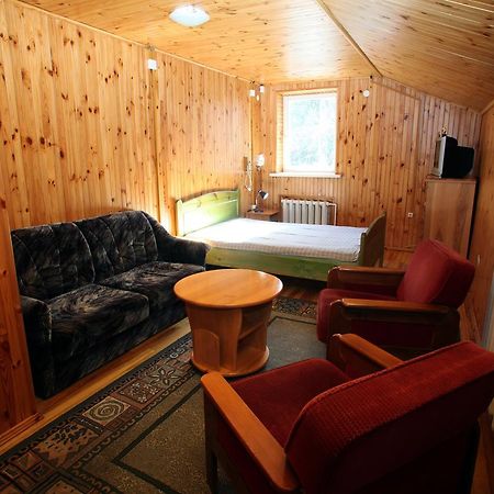 Eaklimu Kaimo Turizmo Sodyba Iesnale Pension Babrungenai Buitenkant foto